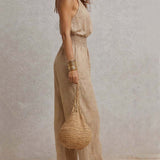 Valéria | Mono Elegante con Halter