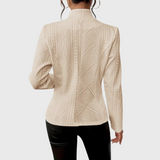Graça - Abrigo con detalles elegantes