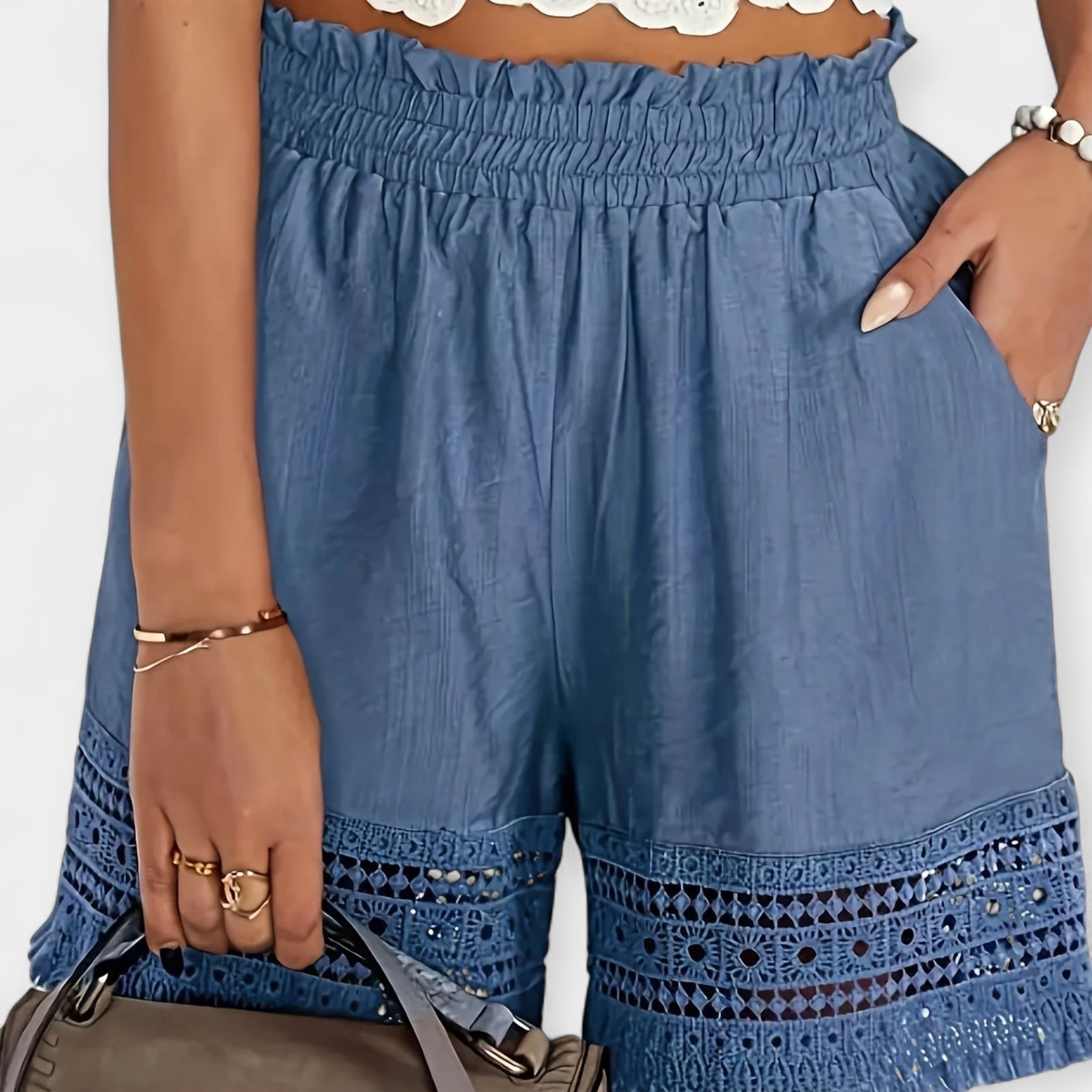 Pantalones Cortos de Encaje