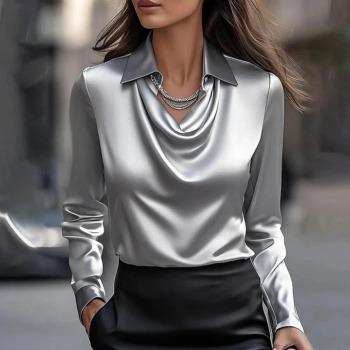 Inês - Blusa de Satén Lujosa con Escote Suave