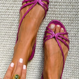 SANDALIAS DORADAS GINEVRA ELEGANCIA DE VERANO