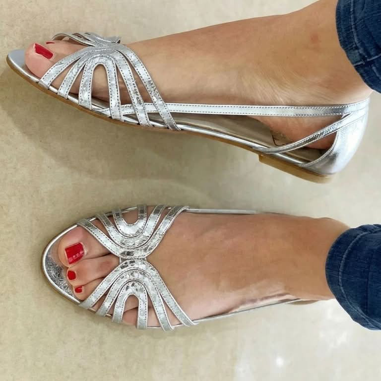 SANDALIAS DORADAS ELEONORA LUZ DE VERANO