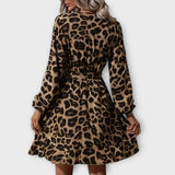 Vestido de leopardo con cinturón