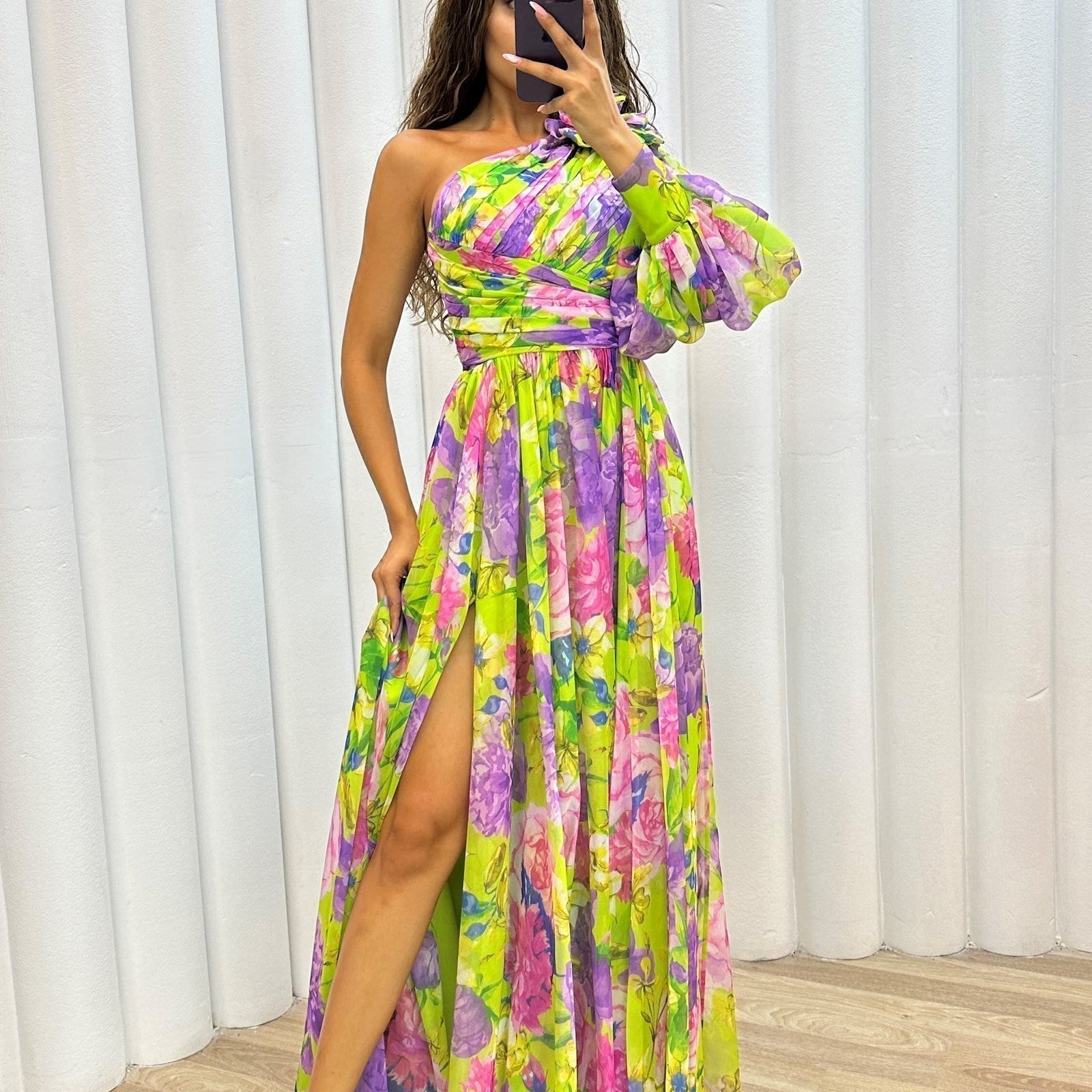 Whitney - Vestido Elegante y Fluido