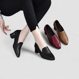 Olene - Zapatos de Tacón en Piel Vegana con Bordado Suave