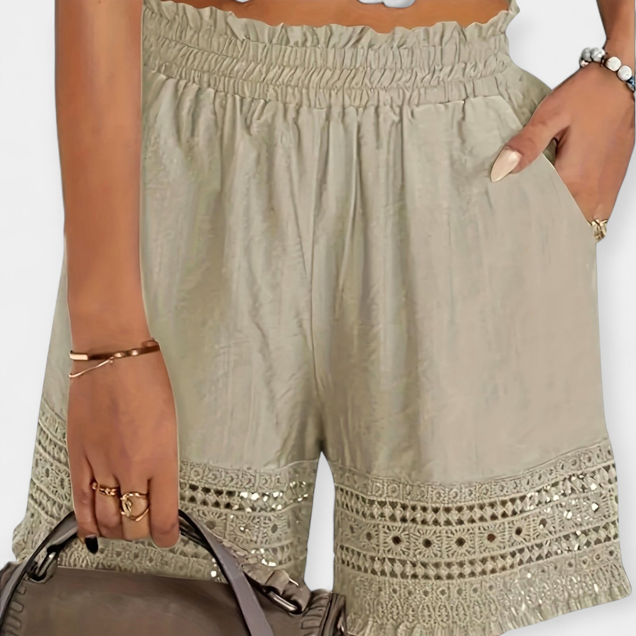 Pantalones Cortos de Encaje
