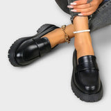 Calista - Mocasín para mujer con diseño ortopédico y cuña de satén