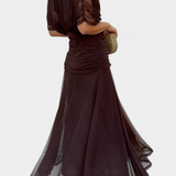 Luana - Vestido elegante con escote en V