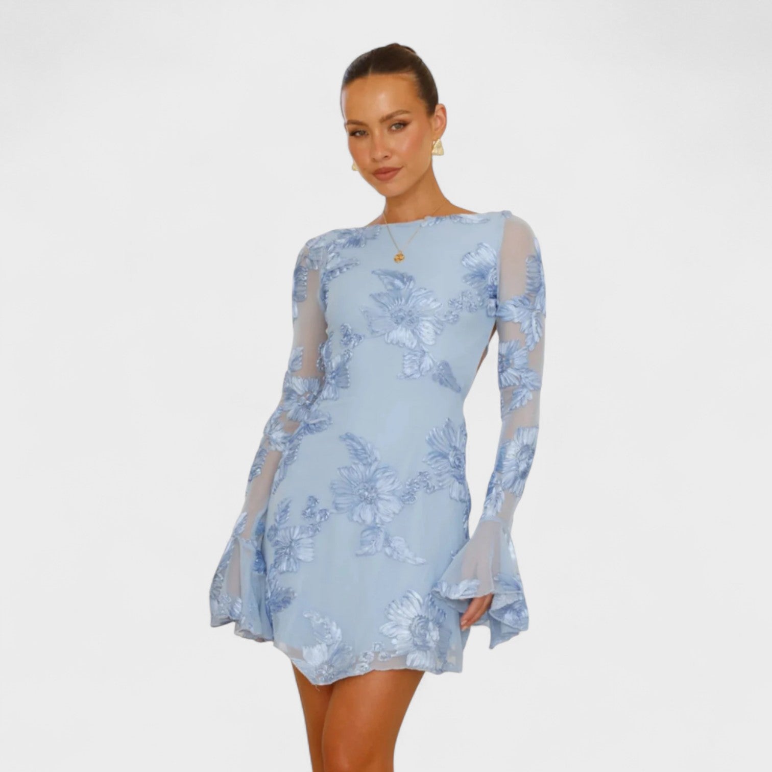 Júlia - Vestido con encanto floral