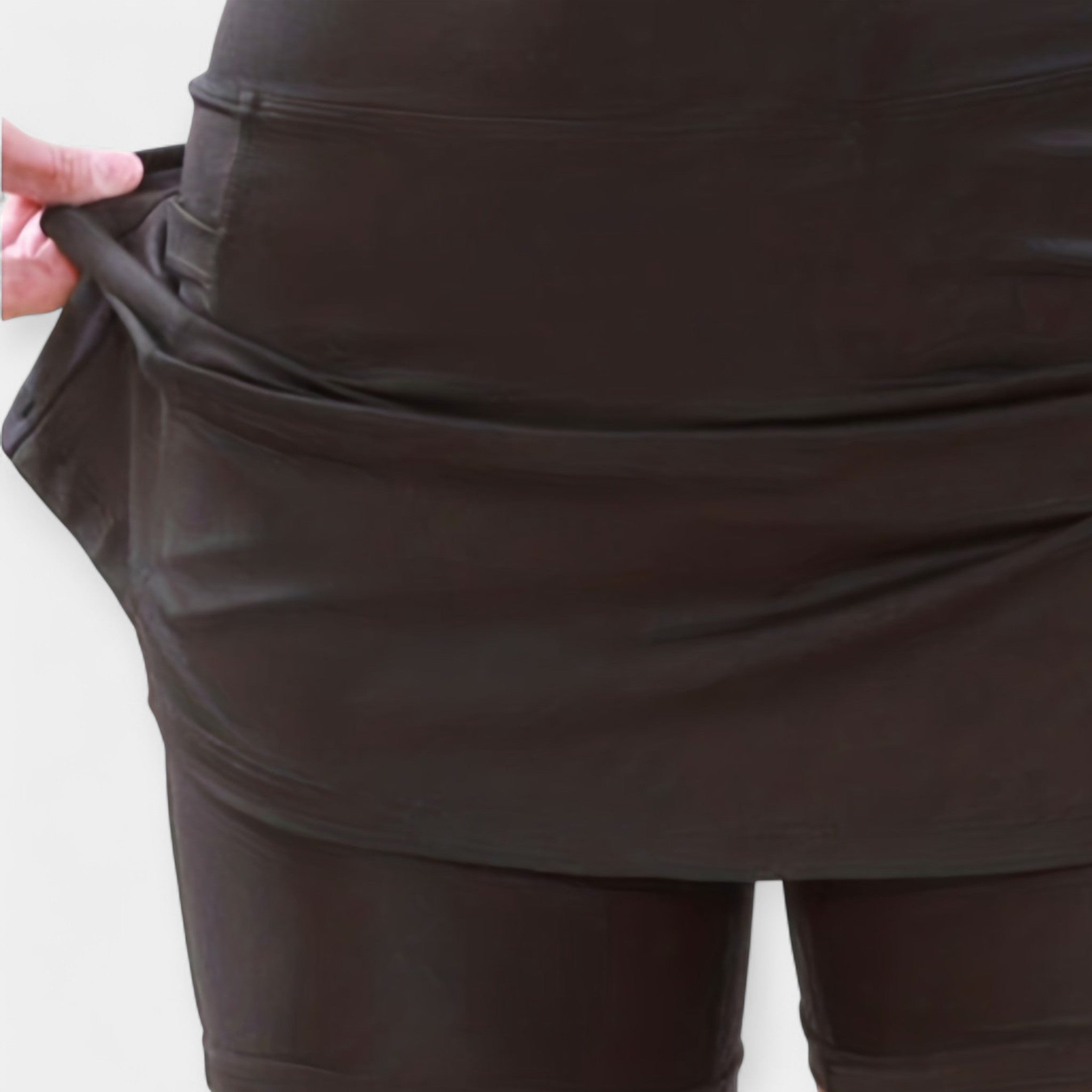 Pantalones Cortos con Falda