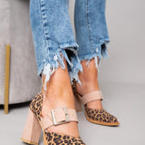 Selveta - Sandalias de ante con patrón de leopardo y tacón estable